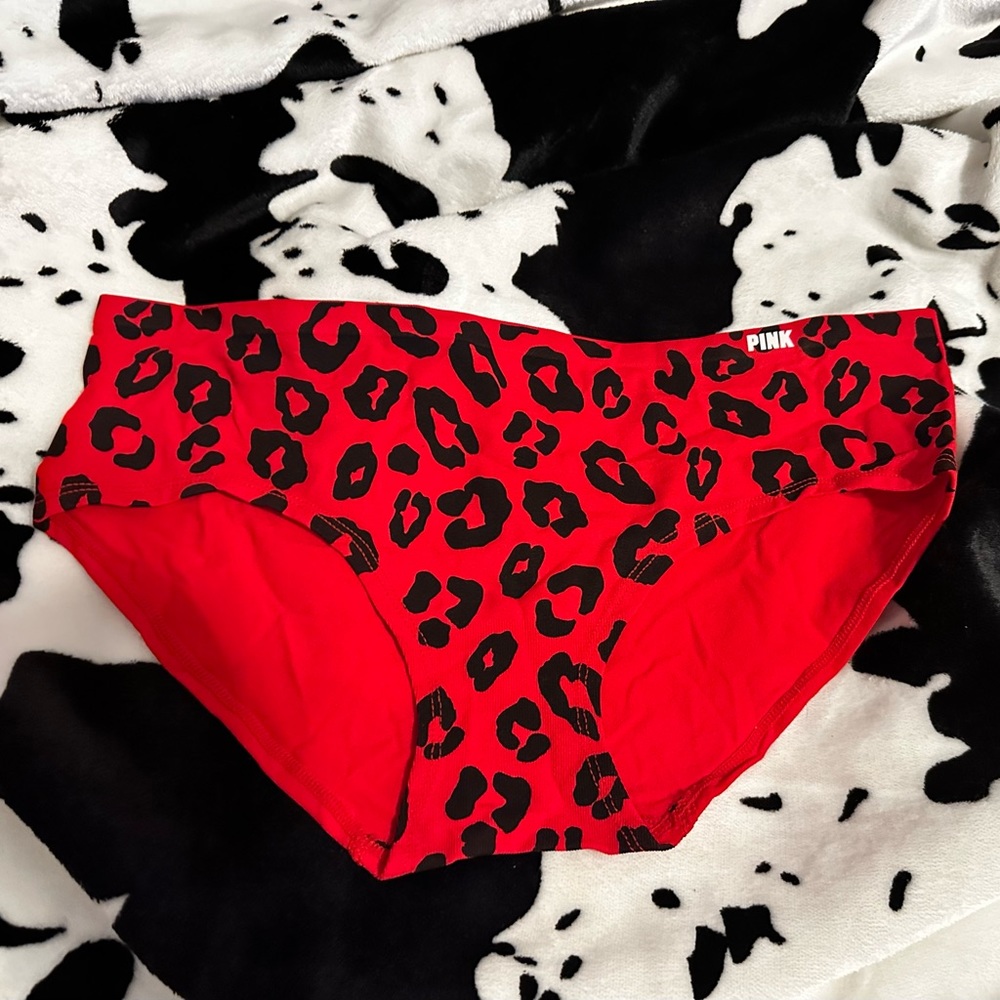 Pink leopard pantie